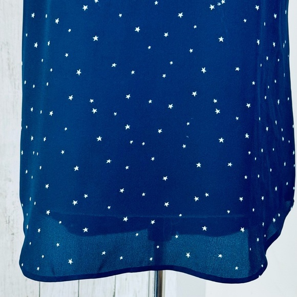 ✨ LOFT | Navy Star Print Blouse – Size Small ✨ - Picture 2 of 12